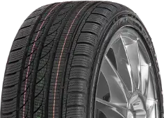 Zbliżenie bieżnika Rotalla S210 245/45R19