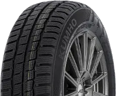 Zbliżenie bieżnika Kumho Winter PorTran CW51