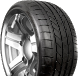 Zbliżenie bieżnika Atturo AZ850 235/55 R19 105 Y XL