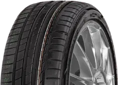 Zbliżenie bieżnika Tristar Sportpower 2 F205 245/40R19