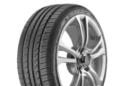 Zbliżenie bieżnika Austone Athena SP701 225/50R17