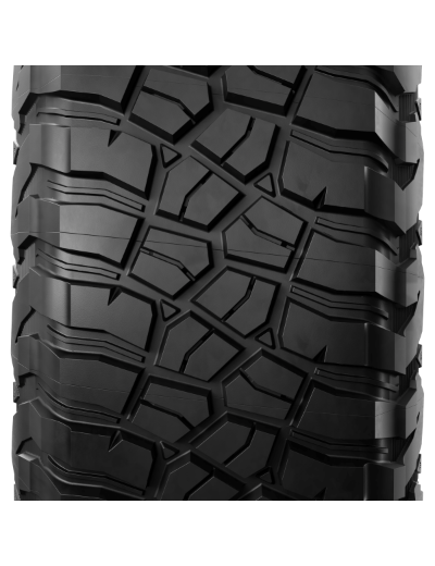 BFGoodrich Mud Terrain T/A KM3 305/70 R16 118 Q POR