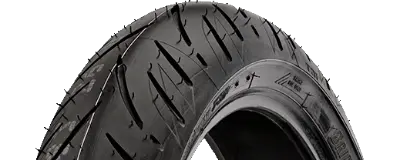 Zbliżenie bieżnika Bridgestone Battlax Sport Touring T31 120/70ZR17 58 W Przód TL