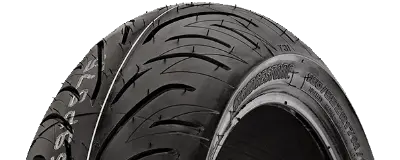 Zbliżenie bieżnika Bridgestone Battlax Sport Touring T31 160/60ZR17 69 W Tył TL