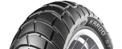 Zbliżenie bieżnika Metzeler Karoo Street 150/70R18 70 V Tył TL M/C M+S