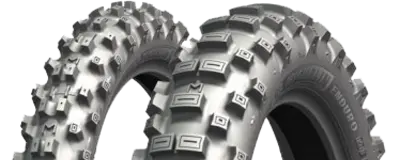 Zbliżenie bieżnika Michelin Enduro Medium 140/80-18 70 R Tył TT M/C