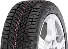 Zbliżenie bieżnika Goodyear UltraGrip Performance + 245/45R18