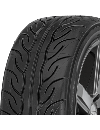 Yokohama Advan Neova AD08RS 225/40 R18 88 W