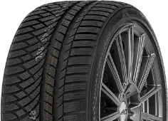 Zbliżenie bieżnika Kumho WinterCraft WP72