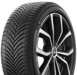 Zbliżenie bieżnika Michelin CrossClimate 2 SUV 225/45 R19 96 W XL