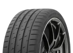 Zbliżenie bieżnika Toyo Proxes Sport 2 305/30R19
