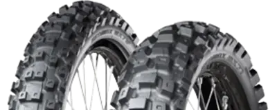 Zbliżenie bieżnika Dunlop Geomax MX71 110/90-19 62 M Tył TT NHS