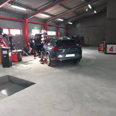 3 City Car