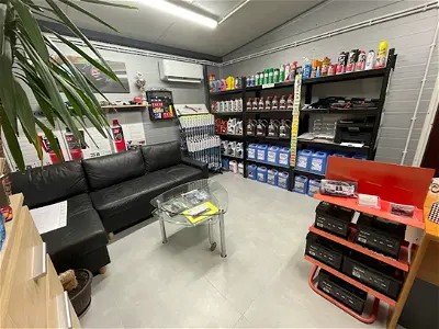 D&D Garage