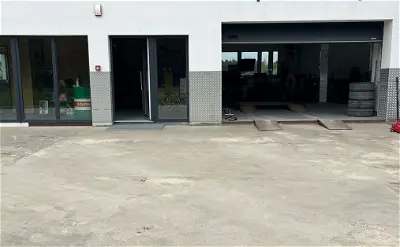 Oponova